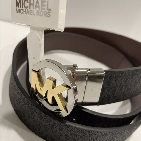 Michael Kors Accessories - Michael Kors Womens Leather Belt. Size L. NWT